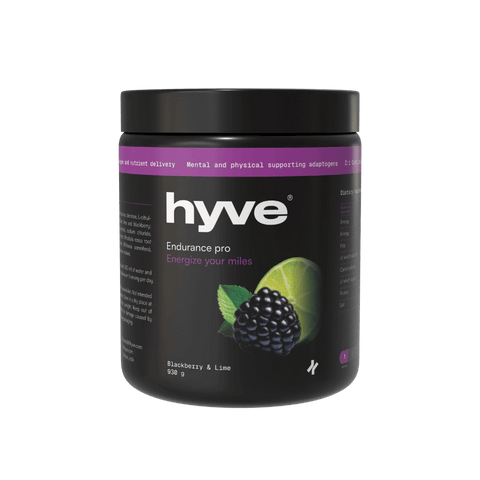 hyve předtréninkový nápoj pro vytrvalostní sportovce s příchutí ostružina a limetka 
